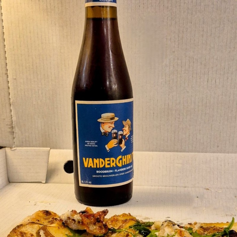 Beerpairing 2 Pizza met blauwe kaas, Conference peer en rucola - VanderGhinste Roodbruin - Streekbierenweekend Zaventem 